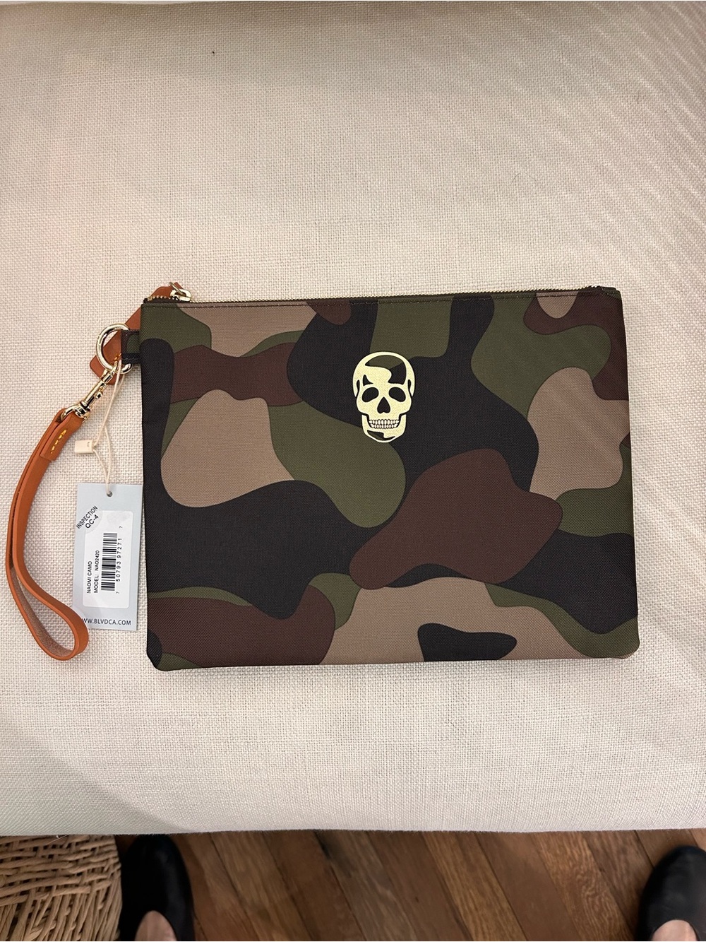 BLVD CA Women’s Naomi canvas Camo Skull Wristlet Pouch - Green/Brown/Black Camo